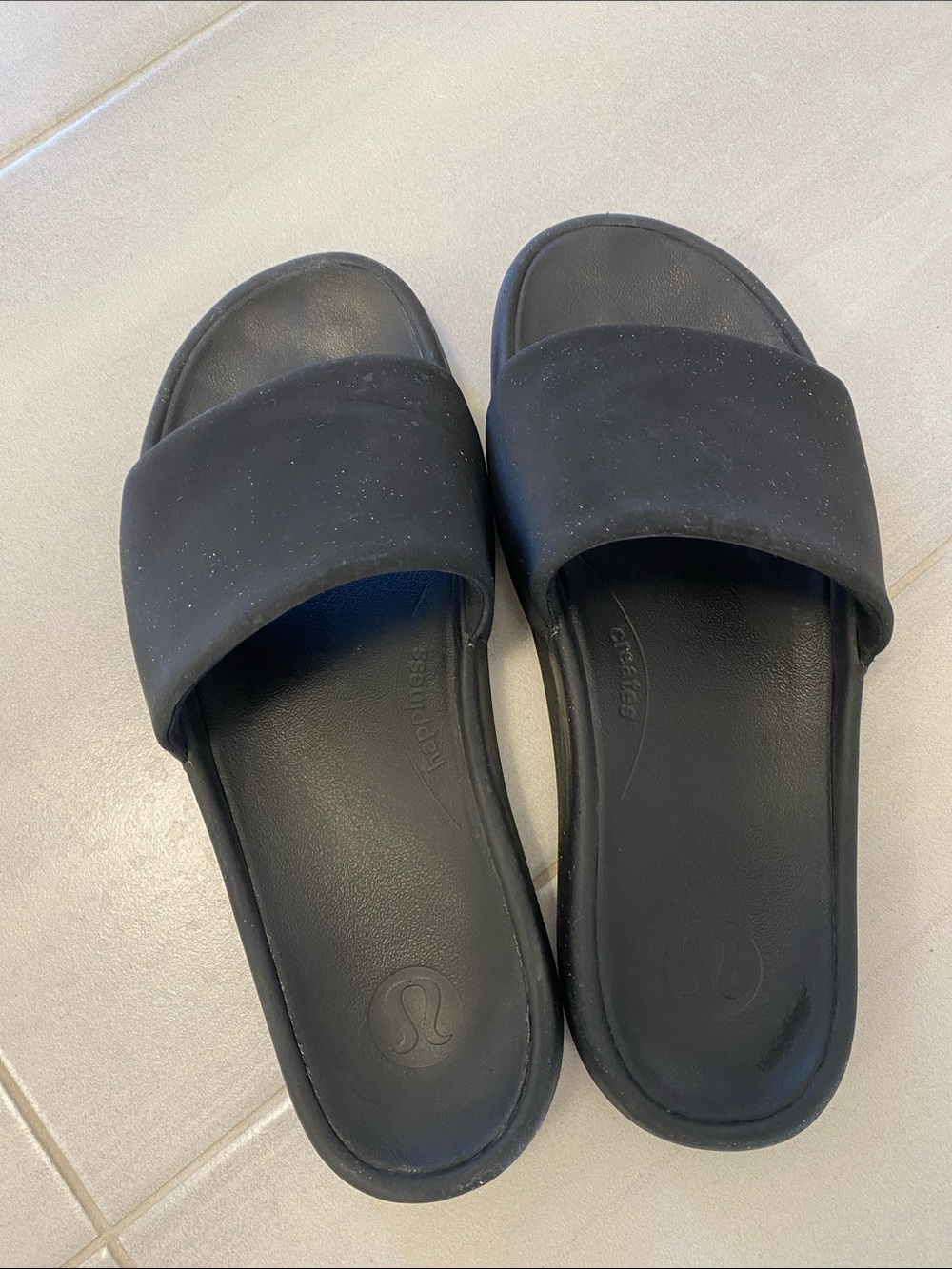 Lululemon restfeel slides